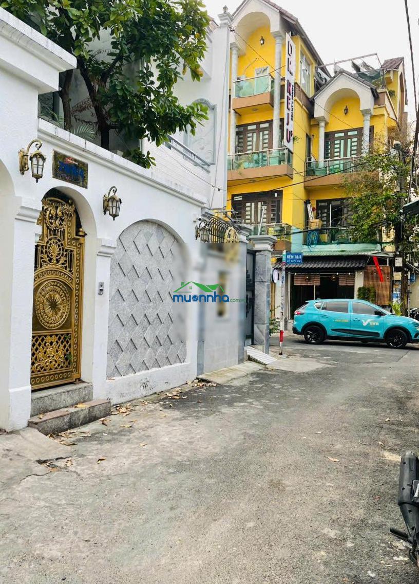 Bán nhà tân sơn nhì, cấp 4, dt 5x22m, giá 9 tỷ