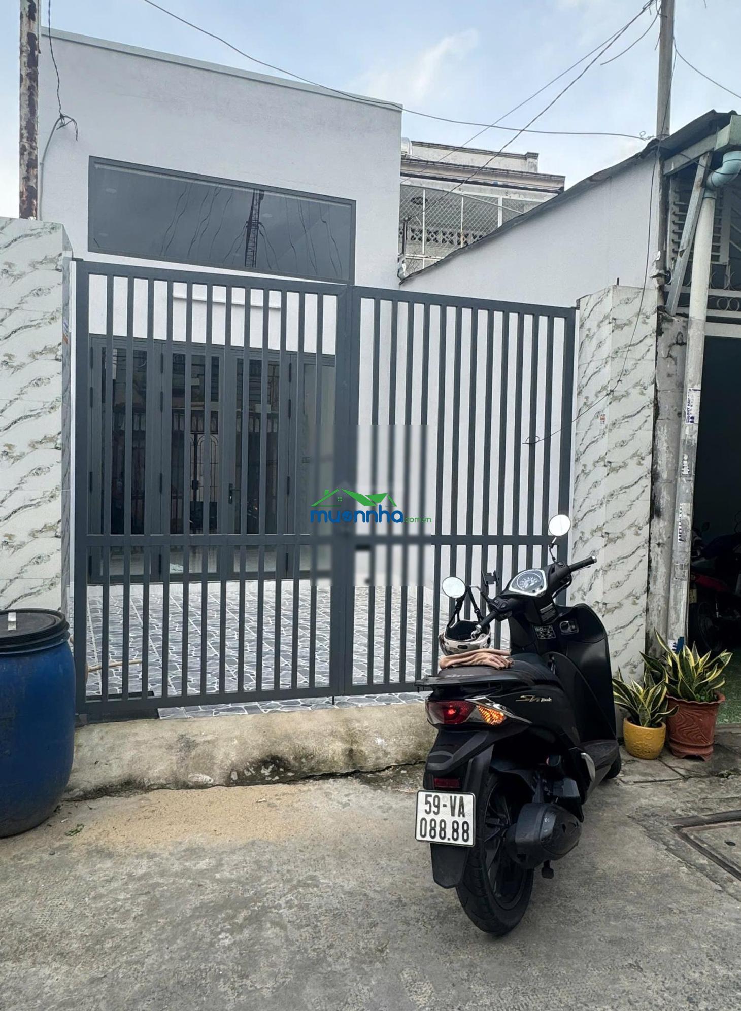 Nhà đẹp cần bán gấp thuộc phường đông hưng thuận q12 dt: 4 x 22m gác lửng giá bán: 4ty200tr