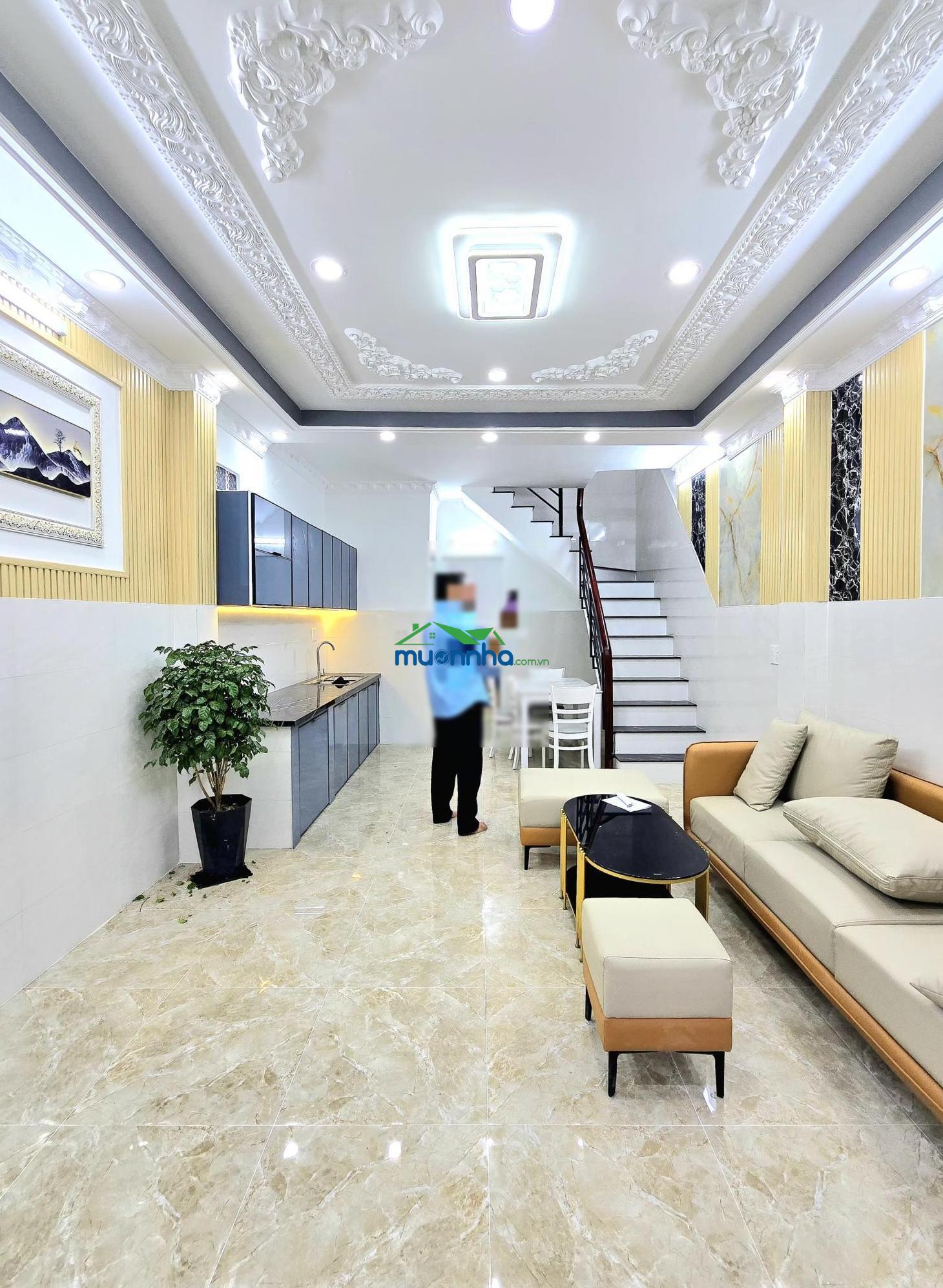 Bán nhà đẹp mới hoàn thiện 1 lầu hẻm thoáng mát - giáp quận 7