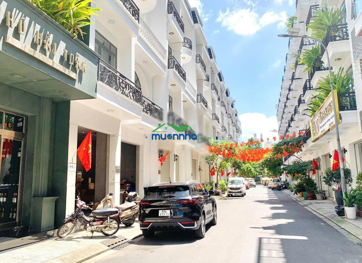 Rẻ nhất! chỉ 9 tỷ 1 - hxh trường chinh - ngang hiếm 5,4x11m, 3 lầu, dt 240 triệu/1 năm
