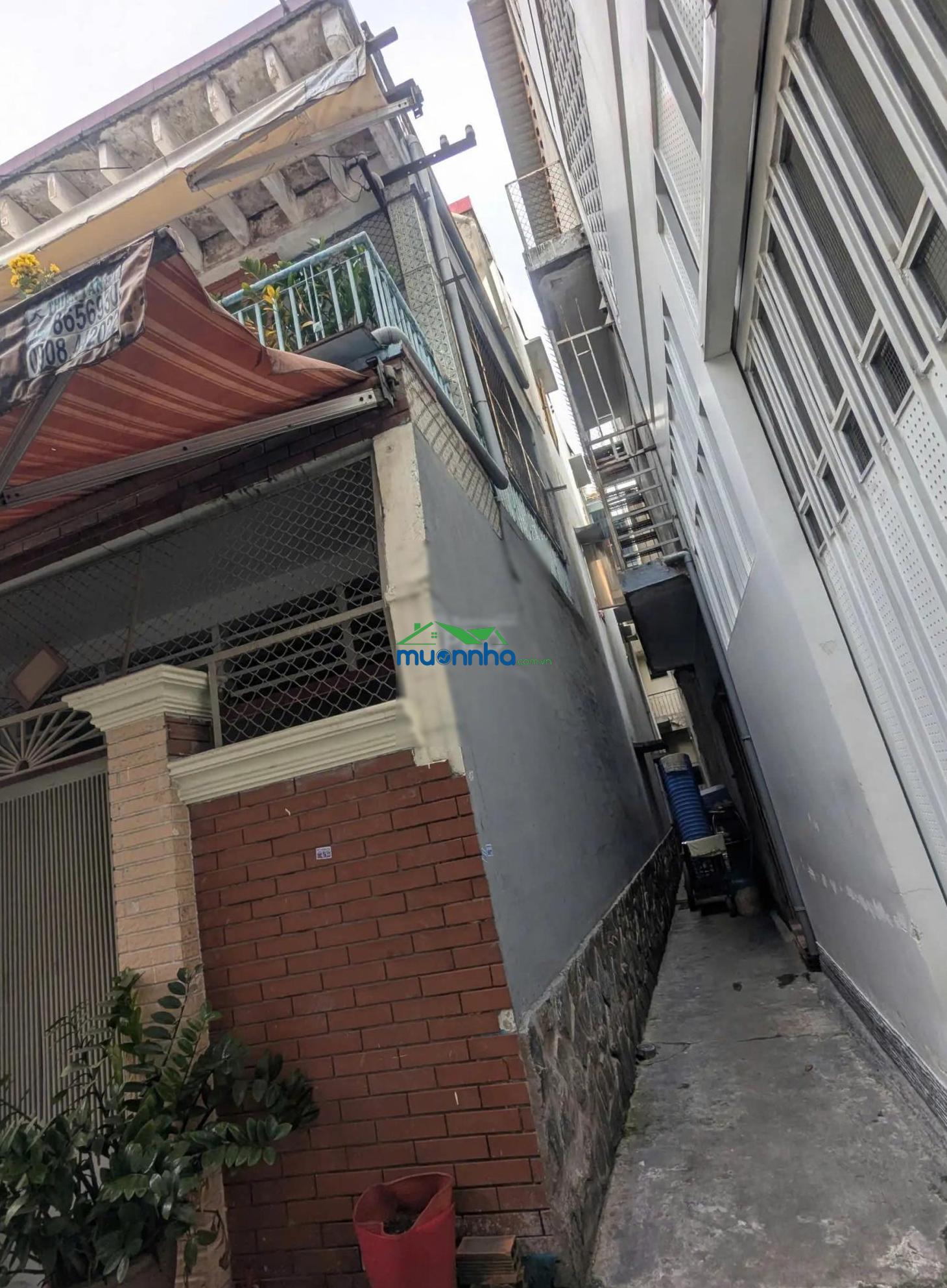 Chỉ 9,39 tỷ (4,5m x 16m) dtcn 70m2 góc 2mt vuông vức cực hiếm tại khu phan đăng lưu