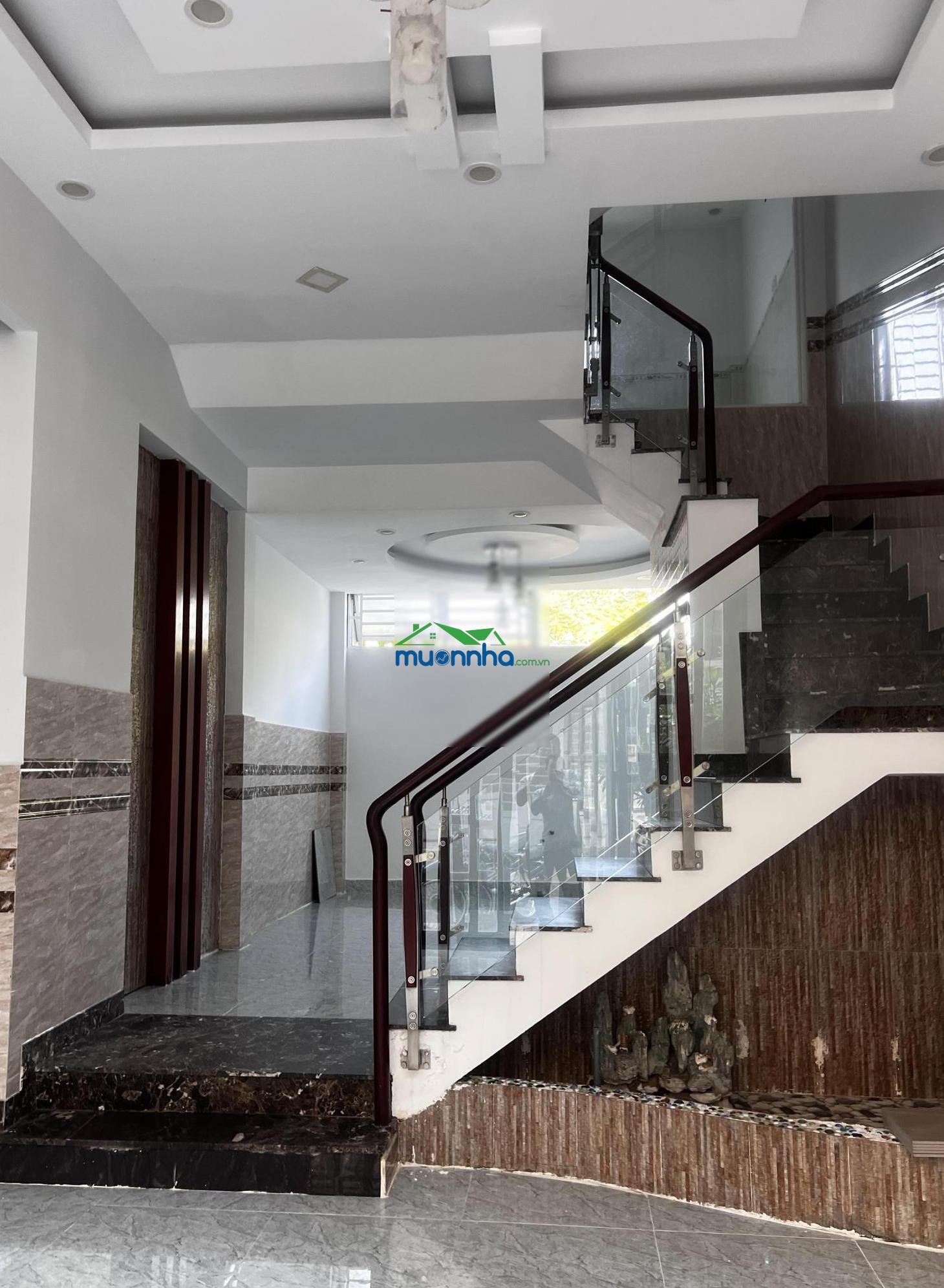 Bán nhà đẹp đường ttn01, quận 12 diện tích: 8x10m ngay trường nguyễn thị định