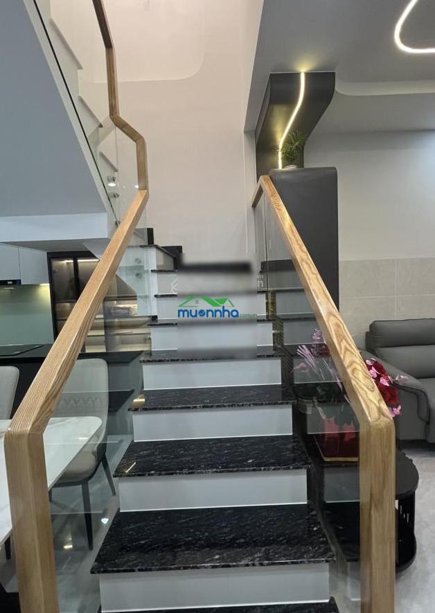 Bán nhà tân hưng, ngang 3.6m dài 16m. 2 tầng 3 phòng ngủ. sổ hồng. giá chỉ 6 tỷ. chủ đã giảm mạnh