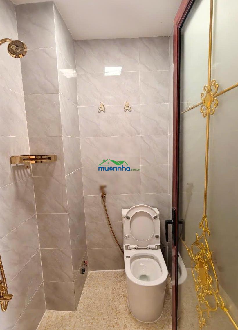 Nhà đẹp đường calmette, 4 tầng cách chợ bến thành 500m, 6pn, 6wc, cho thuê 40tr/tháng - 2