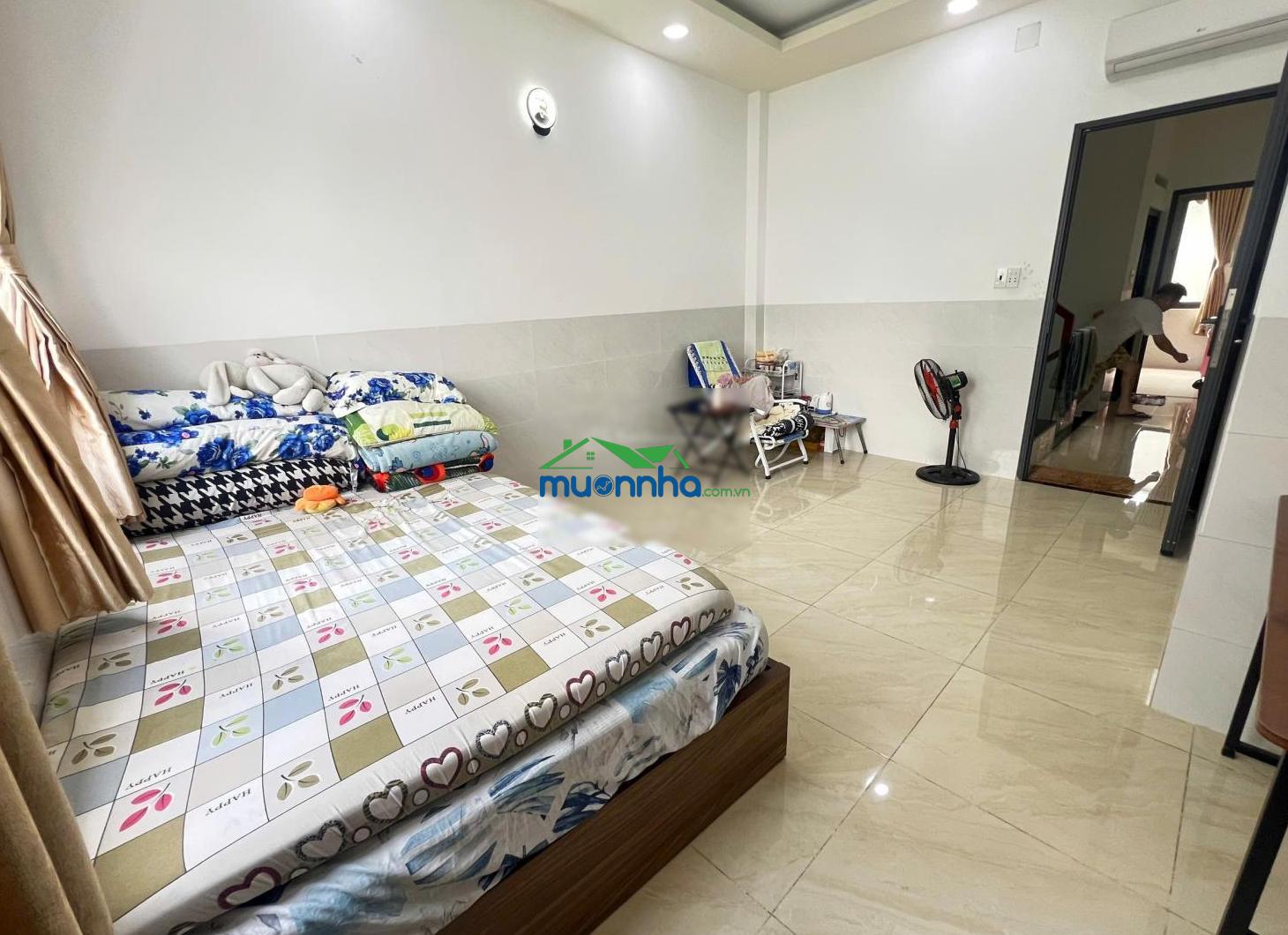 Nhà mới 4 tầng hậu giang quận 6, cách mặt tiền 10m, 55.8m2, 4pn, view kênh thoáng mát, giá 6.5 tỷ - 4
