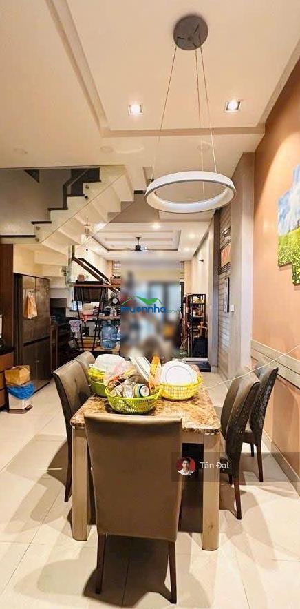 Nhà đẹp 4 tầng hẻm xe hơi quay đầu kha vạn cân linh trung, vị trí sát phạm văn đồng