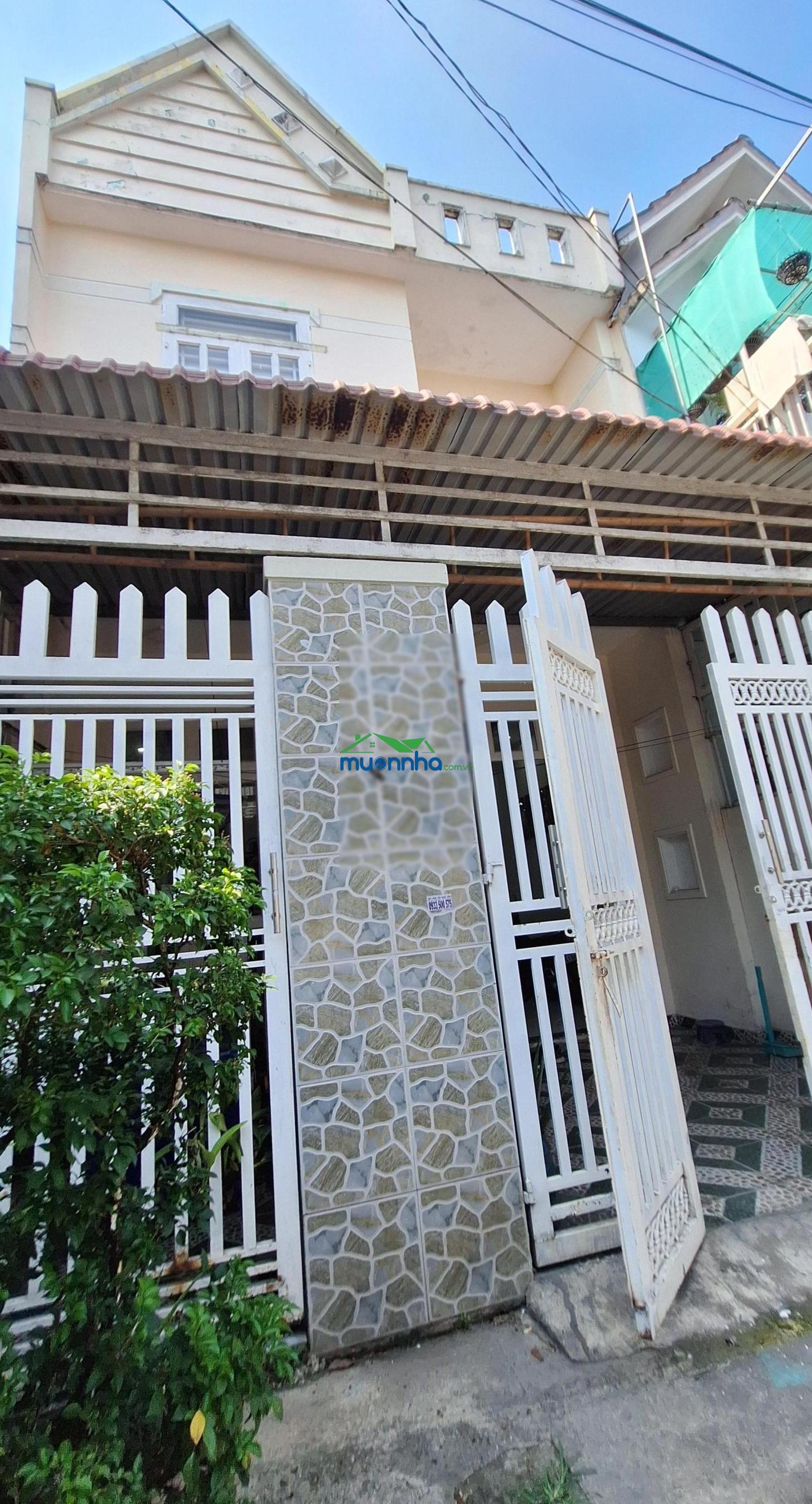 Bán nhà hẻm xe hơi ngủ trong nhà - 80,2m2(5.6 x 14m), 3pn - hóc môn