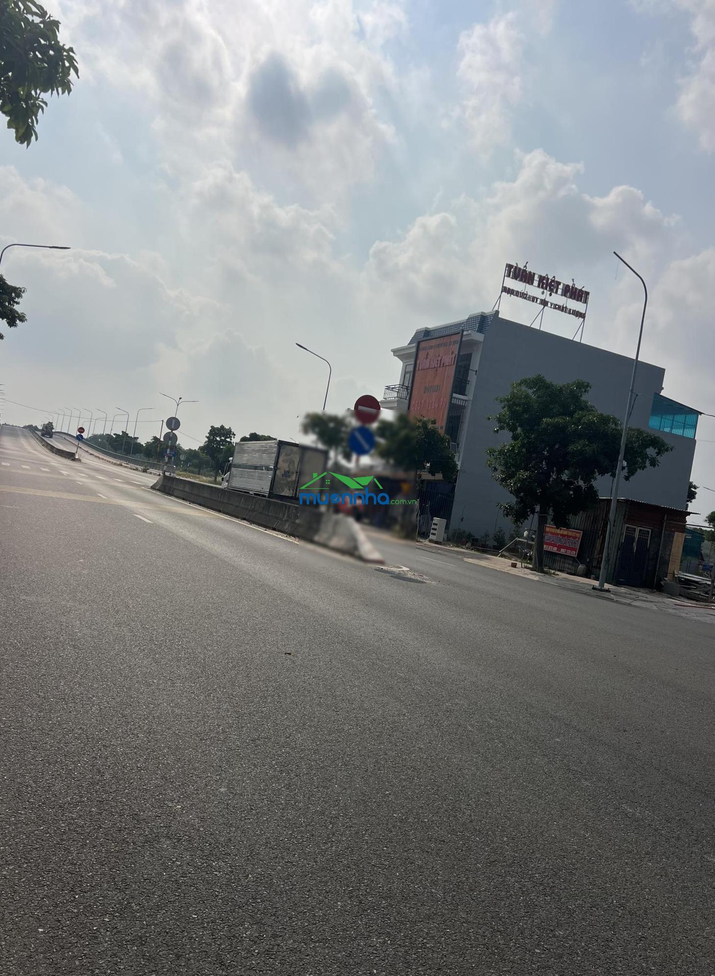 Cho thuê nhà lầu: 1 trệt 2 lầu ngay đường cầu đò 2 bến cát, bình dương. giá 15 triệu/tháng - 3