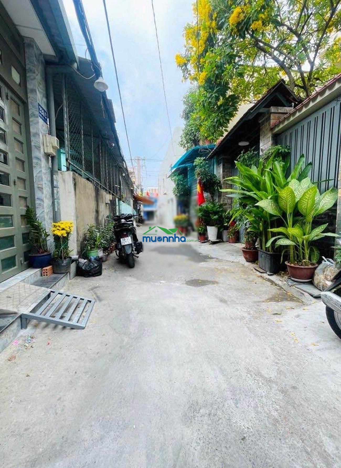 Hàng hiếm 5.5m x 18m, sát mặt tiền nguyễn tư giản gò vấp, hẻm xe hơi chỉ hơn 8 tỉ, sổ đẹp