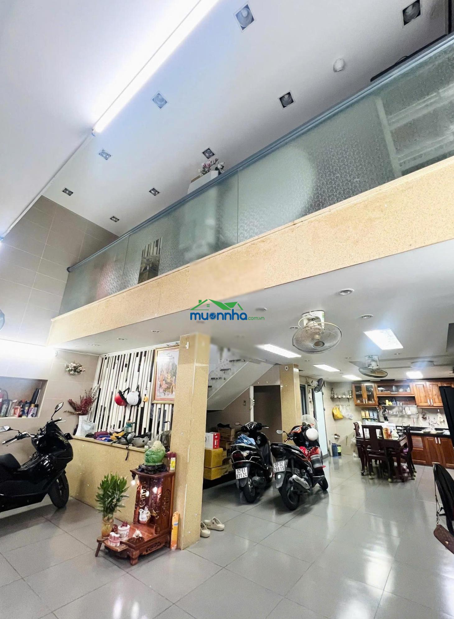 Bán nhà hxh6m nơ trang long ngay phan đăng lưu. dt 6x20m, cn 119m2, 4 tầng mới. giá chỉ 13,9 tỷ tl - 3