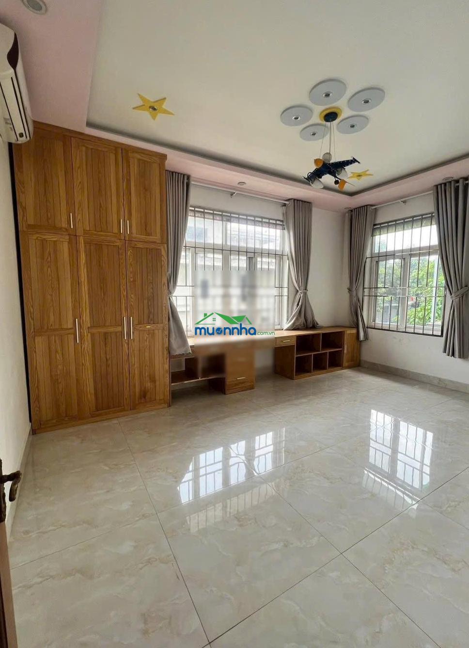 Cho thuê biệt thự hiệp thành 3 gồm 6pn-5wc có nội thất sân xe hơi
