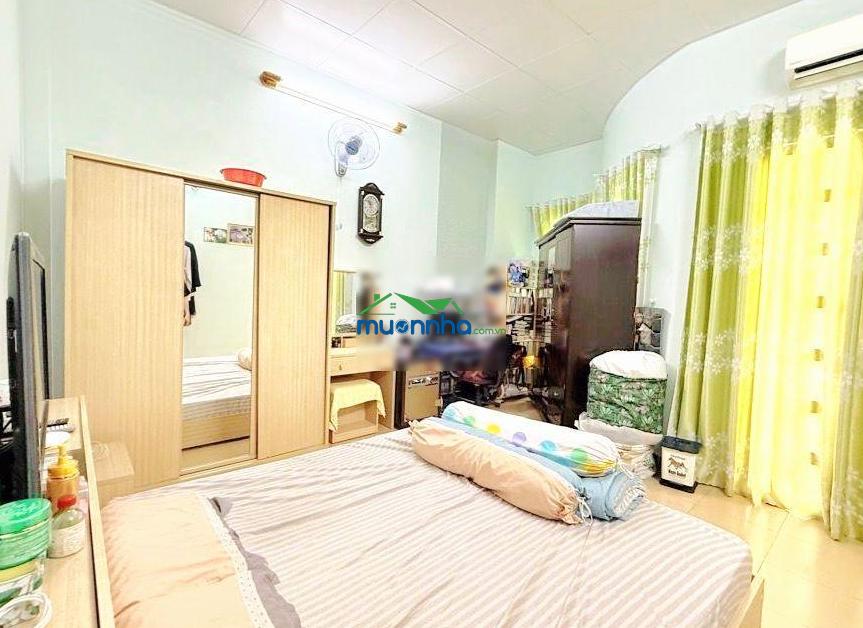 Nhà 2 tầng btct 70m2_ ngang đỉnh gần 5m _ hẻm xe hơi đậu cửa_thới an 22 gần trần thị cờ quận 12.