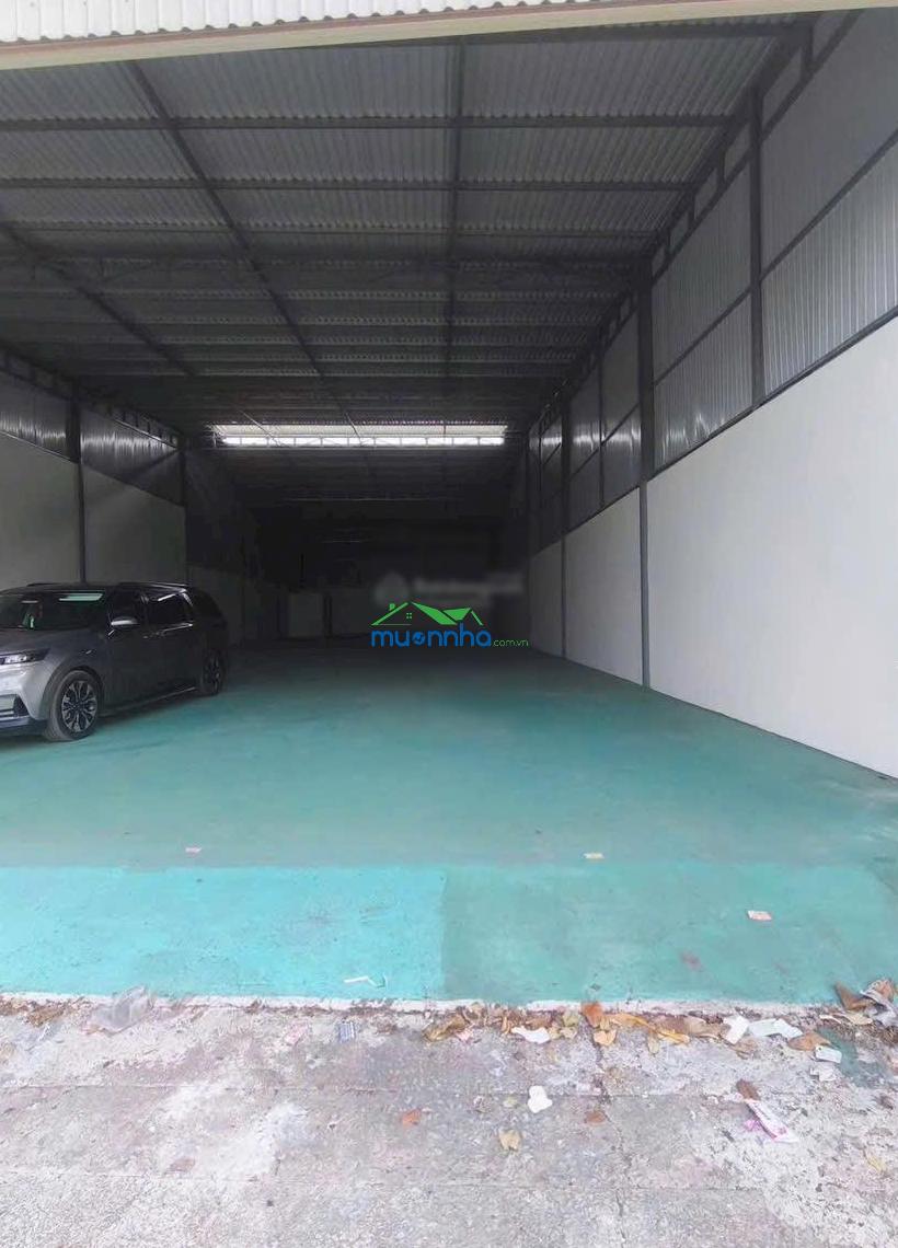 Cho thuê xưởng 500m2 mới sạch đường xe công - dĩ an