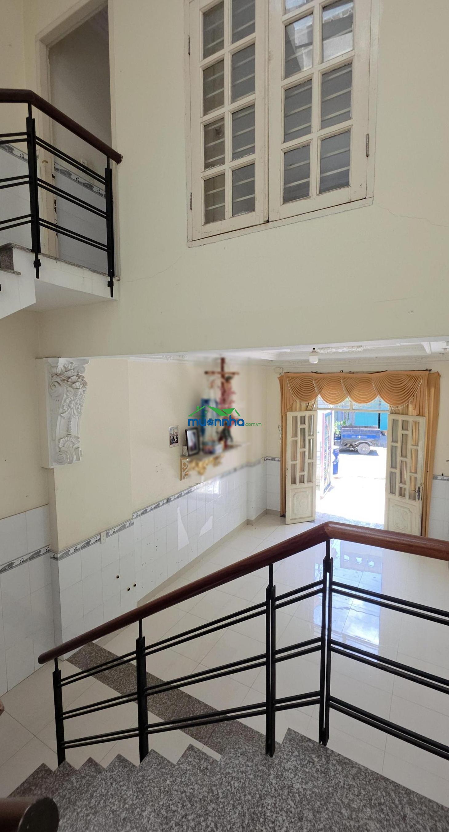 Cho thuê nhà mặt tiền tiền trung lộ bình hòa 24 , nhà 1 trệt 1 lầu 150m2 sử dụng