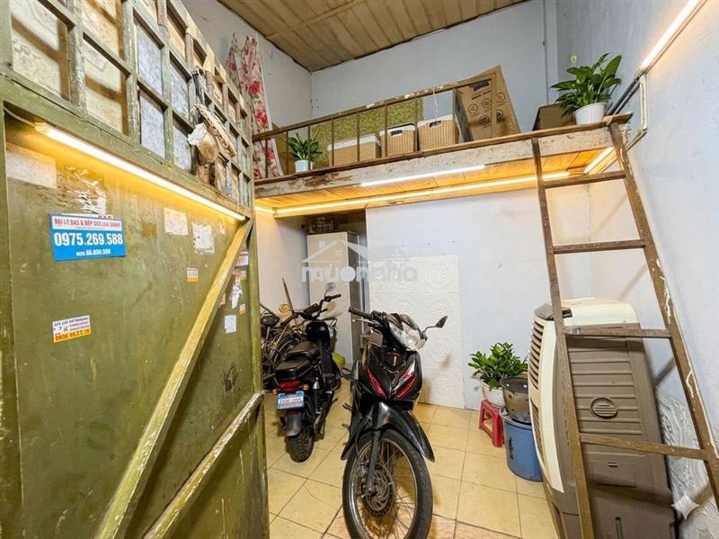 33p + 1 ki ốt giá thuê 38tr