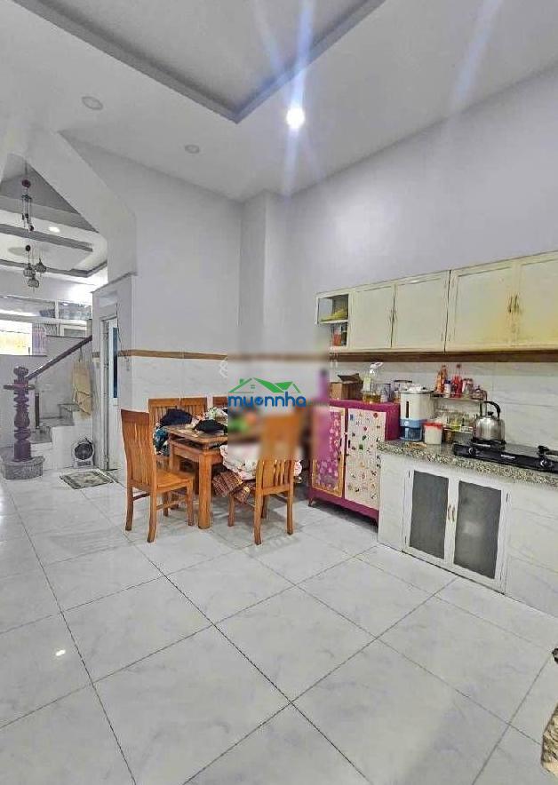 Bán nhà đông bắc - q. 12 - 63m2 - 3 tầng - hẻm xe hơi thông - sát gò vấp - hơn 5 tỷ (thương lượng) - Ảnh 2