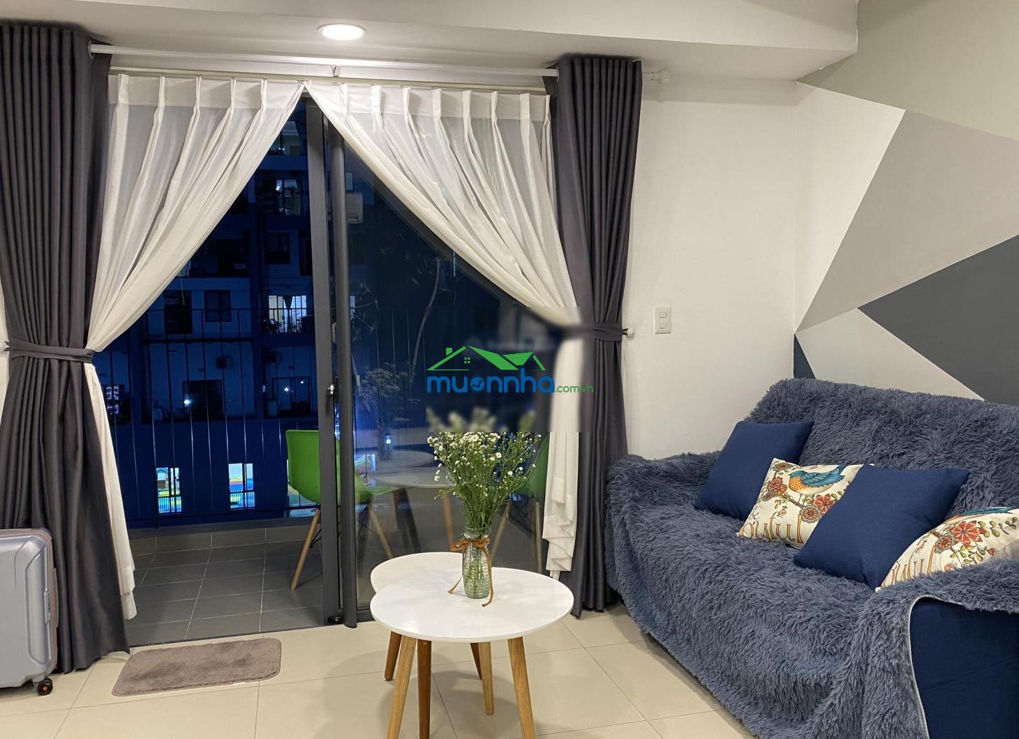 Cho thuê căn hộ studio chung cư m-one 40m2 view hồ bơi, đầy đủ nội thất, giá chỉ 10 triệu/tháng