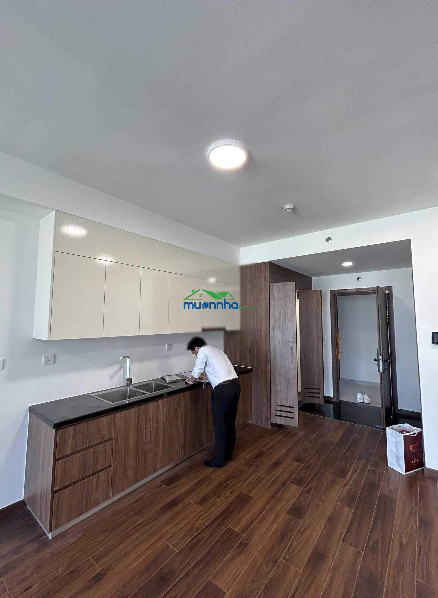 Bán ch akari diện tích 78m2 (2pn + 2wc) giá 4.5 tỷ, ngân hàng hỗ trợ vay 70%, sổ hồng lh 0911 091 ***