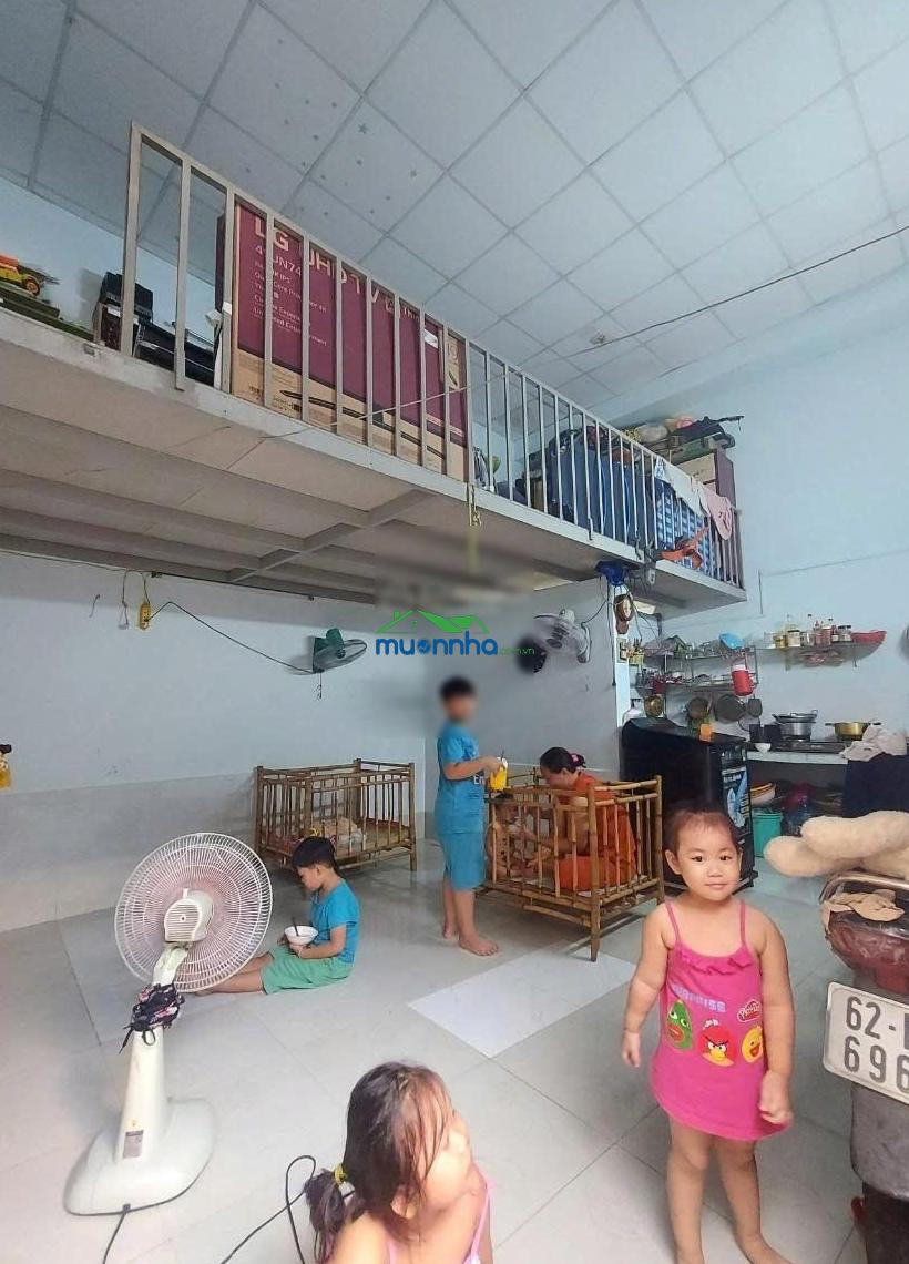 Ngộp bán cắt lỗ 800tr nhà trung mỹ tây q12 - 100m2 - hẻm xe tải - giá chỉ 3.2 tỷ
