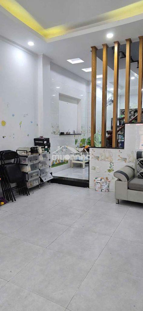 Nhà full nội thất 1 trệt 3 lầu 4x15m 4 phòng hẻm 502 huỳnh tấn phát