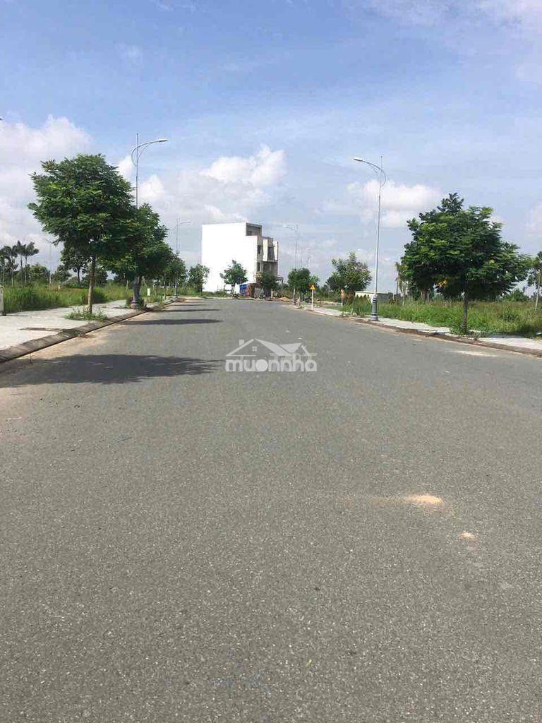 Đất mặt tiền trục chính biên hoà new city đường 24m to nhất dự án