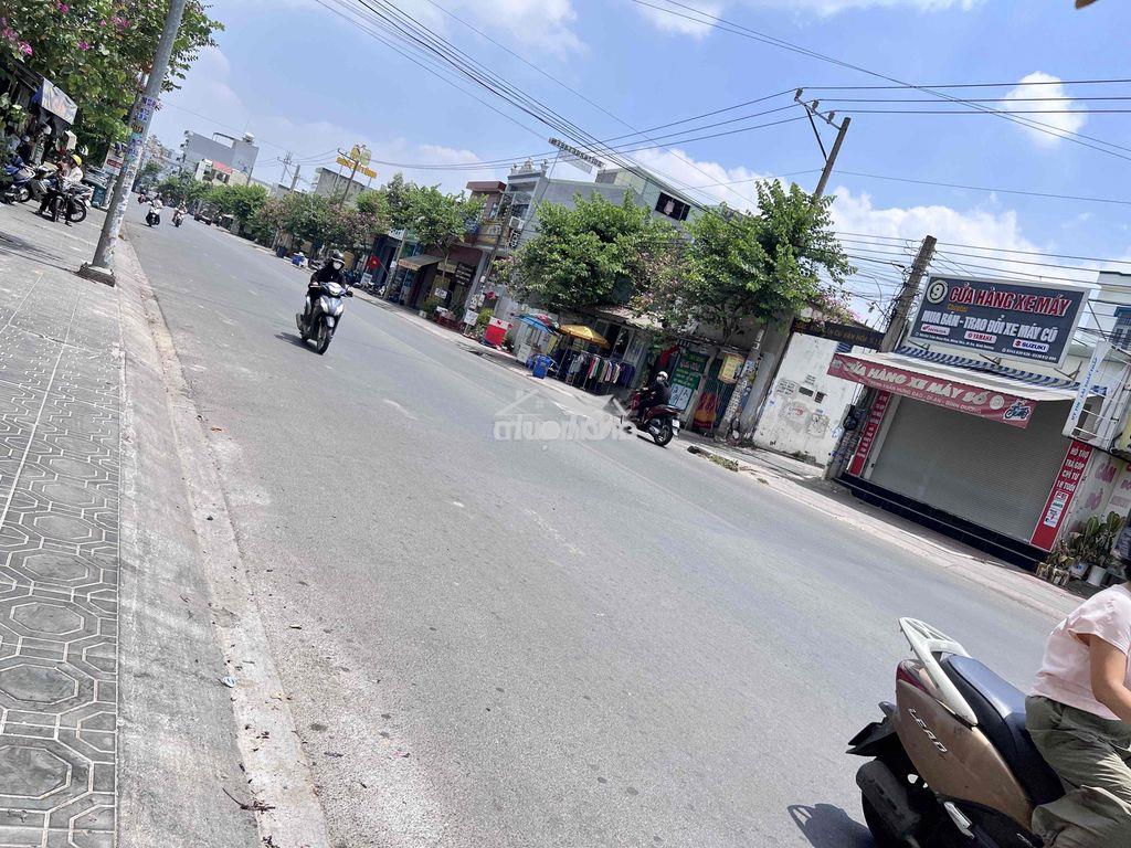 Giá sốc! mặt tiền hai bà trưng dĩ an 92m2- 5 tầng thang máy - - chỉ - 2