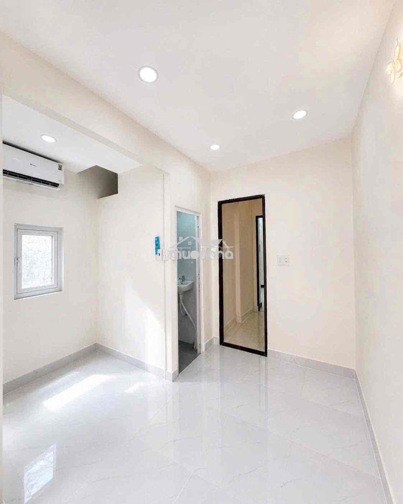 Nhà hiếm nguyễn lâm - 3 phòng ngủ - gần phan xích long phú nhuận. - 2