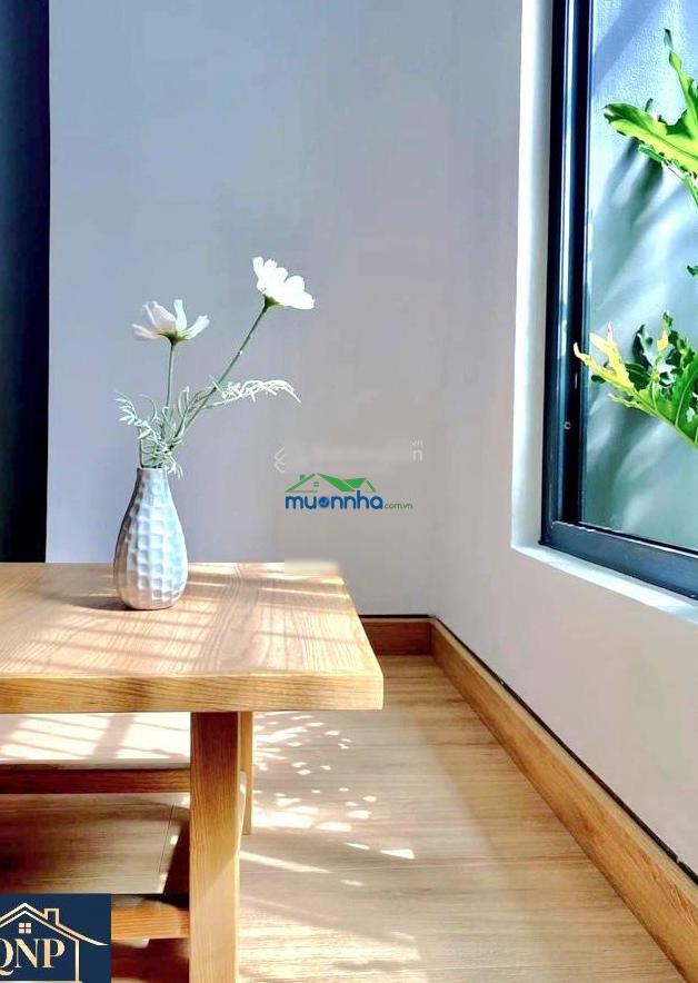 Chỉ 6 tỷ xíu sở hữu ngay siêu phẩm 4 tầng ngang 5m dtsd gần 220m², đường trước nhà 6m, dt 55m² - 2