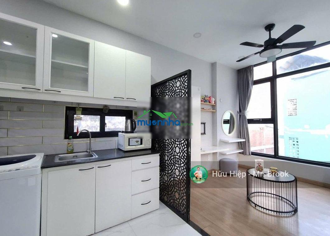 Bán chdv quận 1 sát mặt tiền, lô góc 4 tầng, nở hậu, full nội thất, dòng tiền 32 tr/tháng, 8.1 tỷ - 3