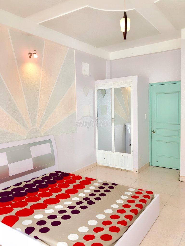 Phòng mới có nội thất, thoáng mát. 237 nguyễn văn đậu - 4