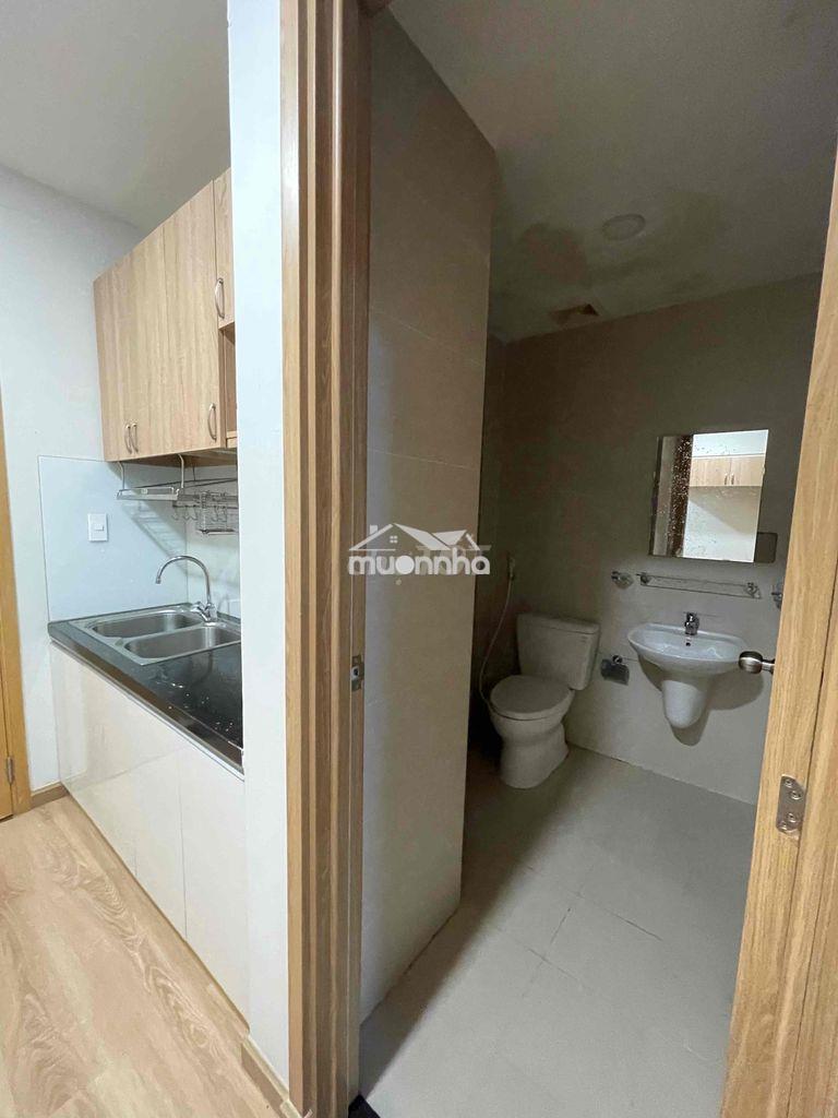 Văn phòng toà charmington cao thắng q10, diện tích 30-70m2( 10-15tr) - 2
