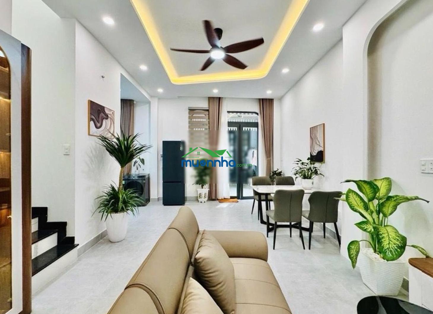 Nhà đẹp phan xích long - 3 tầng - 42m² - 3pn - 5.x tỷ