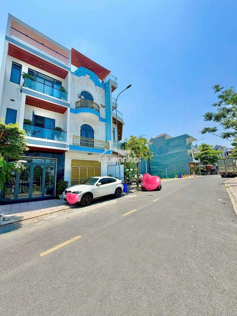 Bán nhà 3 tầng hoàn công phú hồng thịnh 8 
