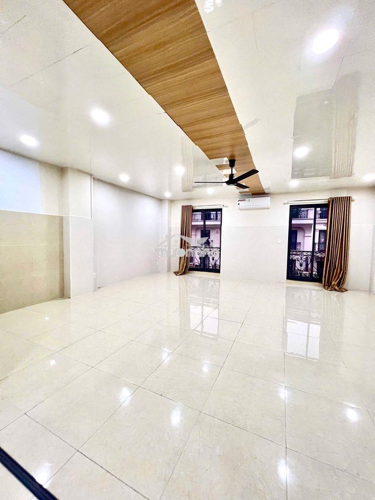 Văn phòng 7x20m tại vạn phúc city giá cho thuê 11 triệu/ tháng  - 4