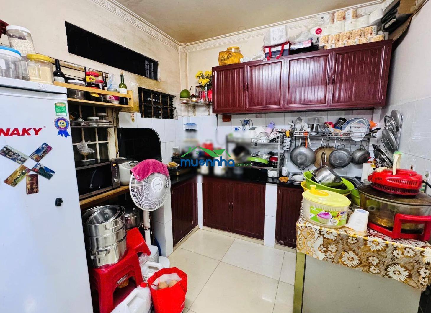 Bán nhà ở riêng lẻ, gần chợ, trường học, công viên lê văn tám. dt xd 29.6m², dt ở 60m²