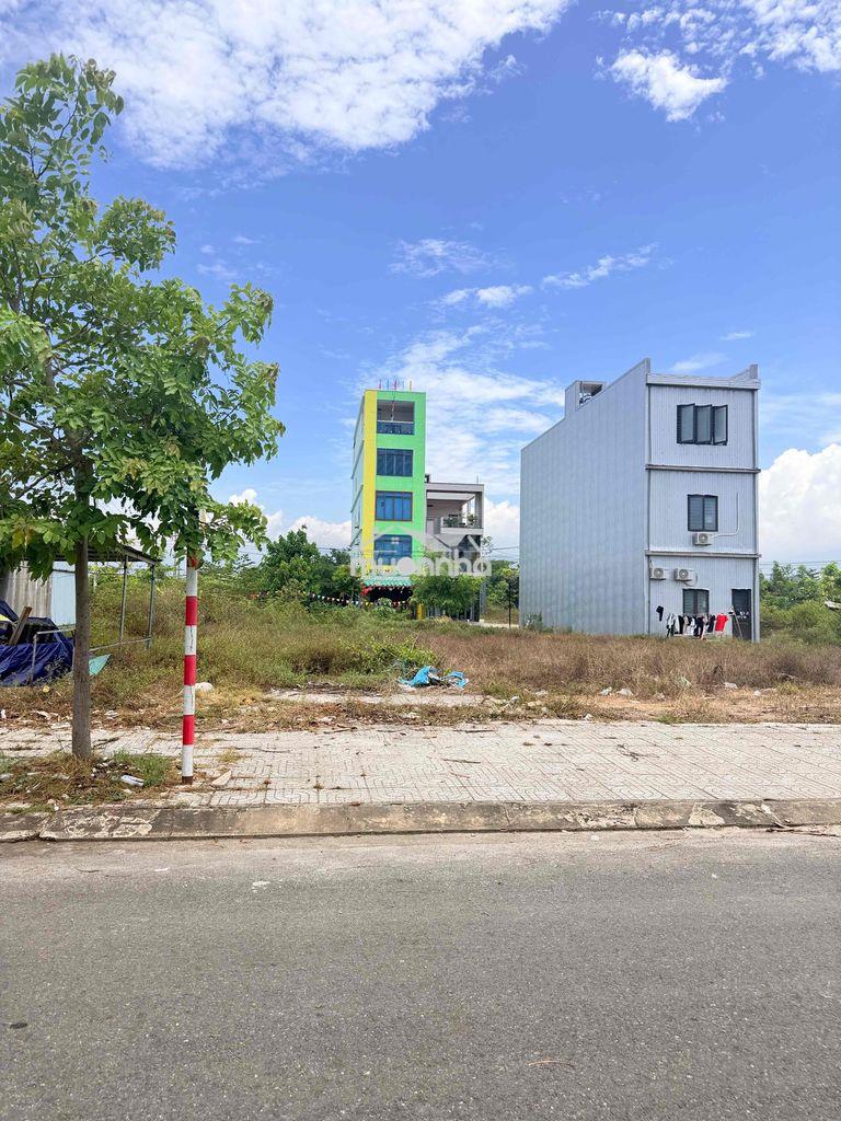 Tôi bán lô đường 7m5. trần văn quế lakeside