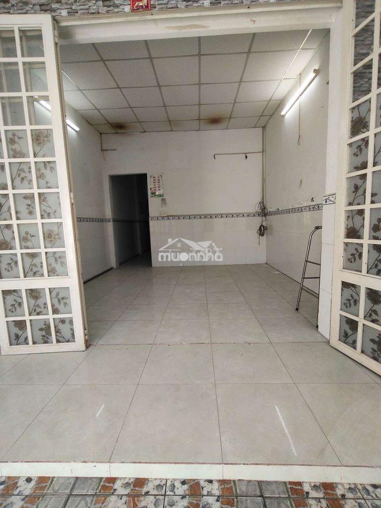 Nhà thuê 4 x18m 2 phòng ngủ đường bà cả ấp 5 xã đa phước bình chánh - 2