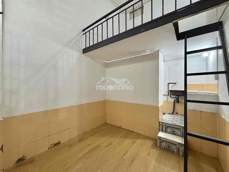 Cho thuê dãy phòng trọ có gác giá rẻ ngay vincom dĩ an, ngã tư 550