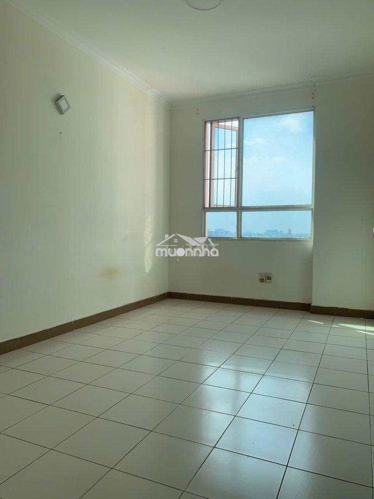Bán căn hộ phúc thịnh quận 5, dt : 70 m2, 2pn, giá : 4 tỉ/căn,  - 3