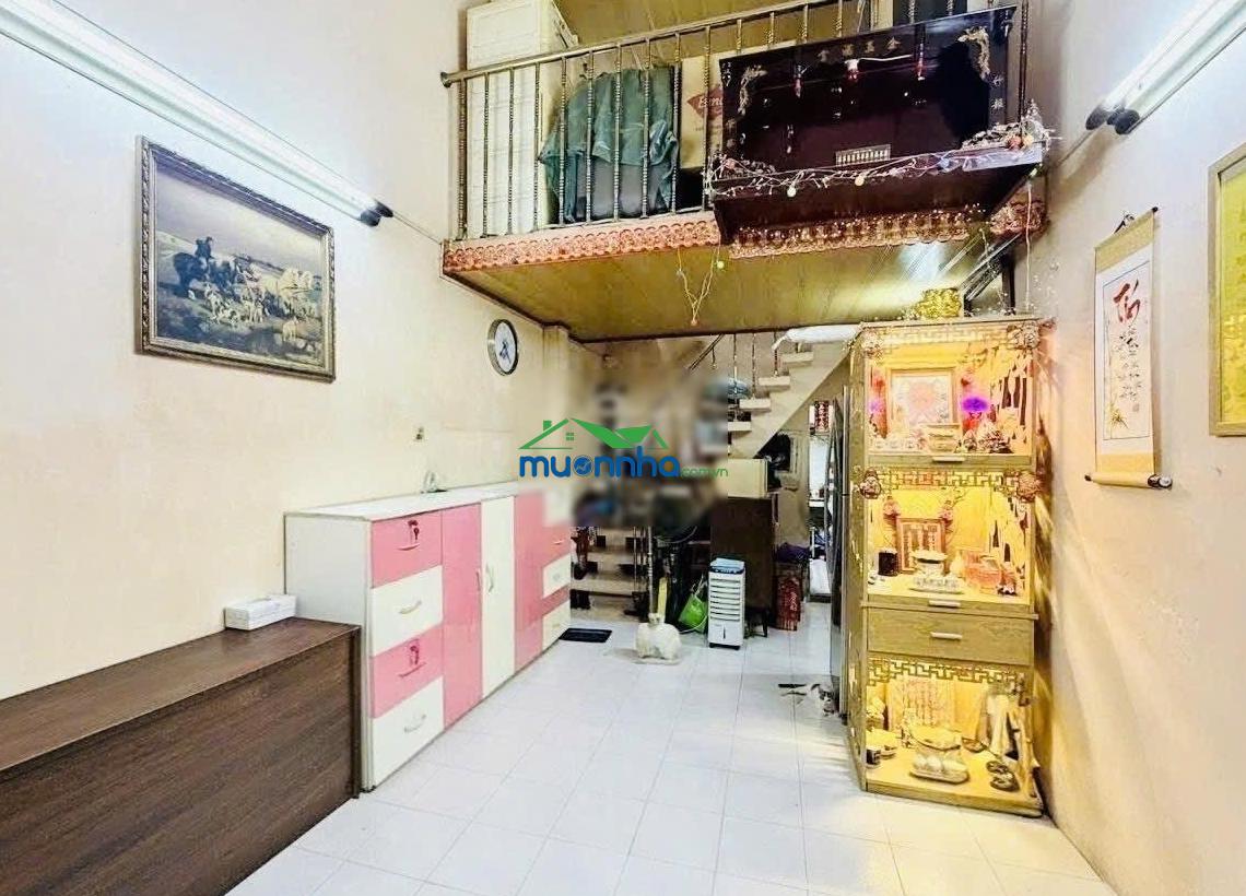 Chủ ngộp lướt cọc nhà 3 tầng q1 chỉ 4.5 tỷ vị trí: võ văn kiệt, p. cầu kho, quận 1