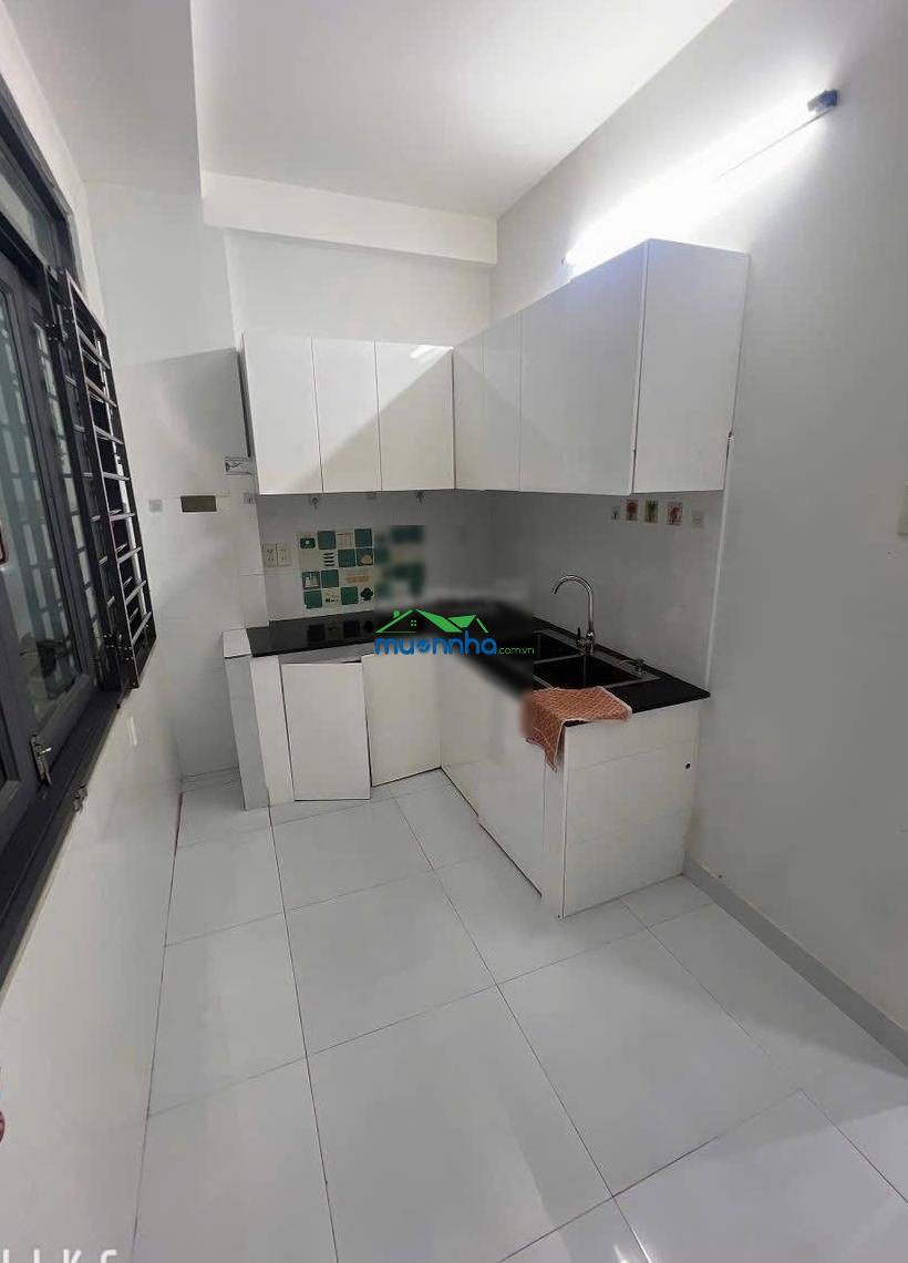 Không có căn thứ 2 so sánh-hẻm xe hơi lê văn quới-4 tầng đúc kiên cố-5pn- mà giá đầu 4 còn tl tốt