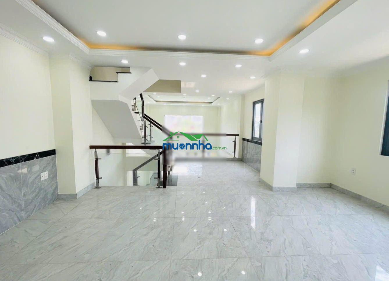 Nhà đẹp 4 tầng,hẻm 1 sẹc quốc lộ 13, xe tải tránh nhau thoải mái - ngay vạn phúc - thủ đức- 8,4 tỷ