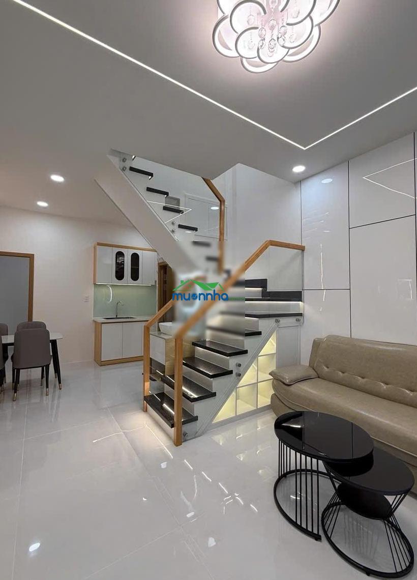 Nhà đẹp tân phú sát đầm sen, 2 tầng 3pn, hxh đỗ cửa, tặng full nội thất, chỉ 6.399 tỷ
