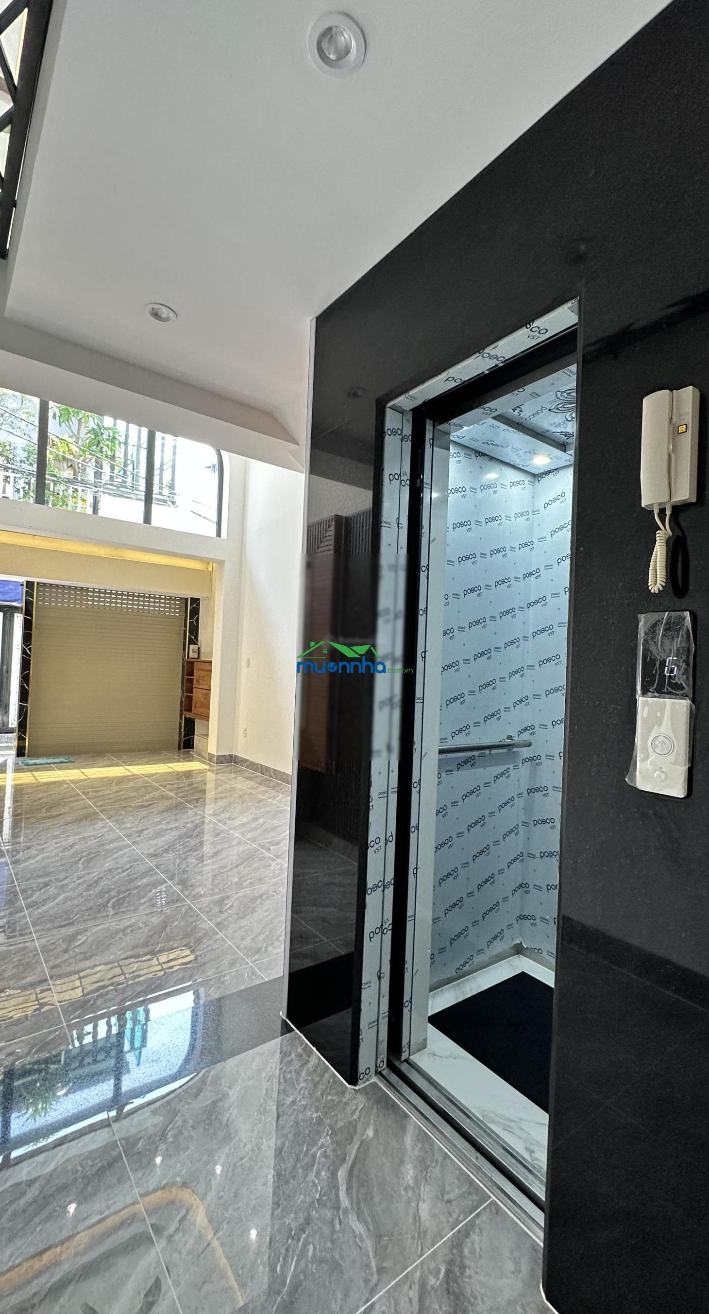 Bán nhà đẹp mới xây giá 9,5 tỷ phường bình trưng tphcm.