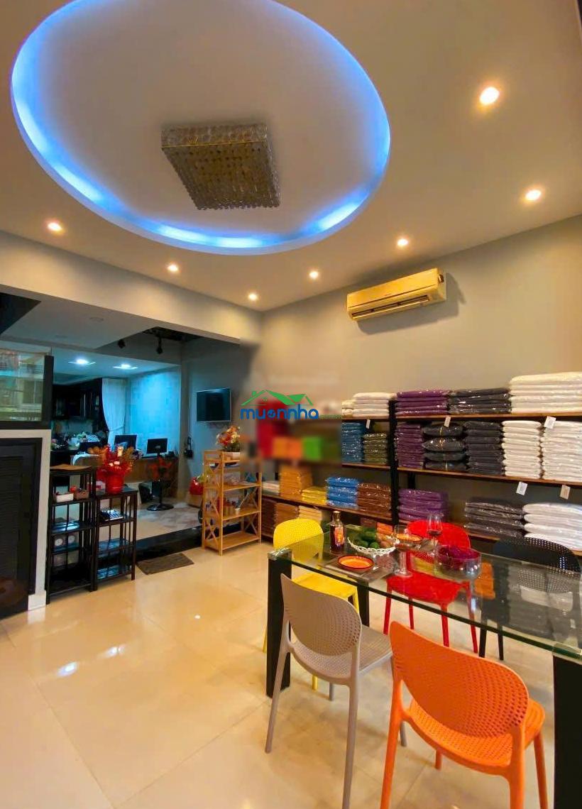 Hàng hiếm phạm huy thông 4x20m, 4 tầng, thu nhập 400 triệu/năm - giá tốt mùa này