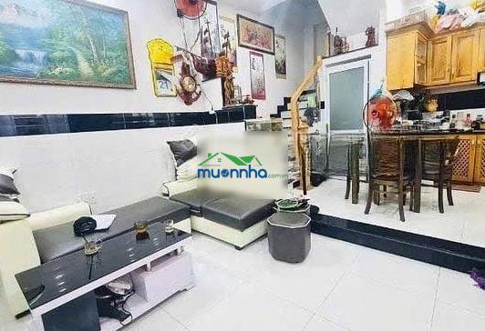 Ngang 7m giữ trung tâm quận phú nhuận + 4 tầng, chỉ nhỉnh 7đ