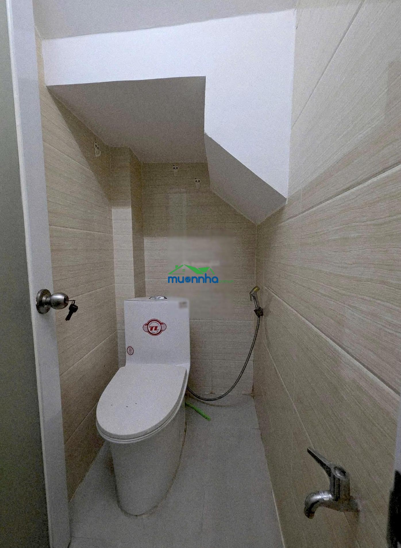 Bán nhà ngay lê đại hành lotte mart - 25m² - 5 tầng btct chỉ 5,95 tỷ - 2