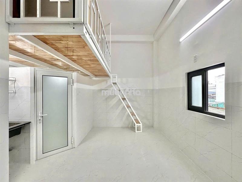 Phòng có gác full nt ngay cuối tân kỳ tân quý, cách aeon tân phú 3km
