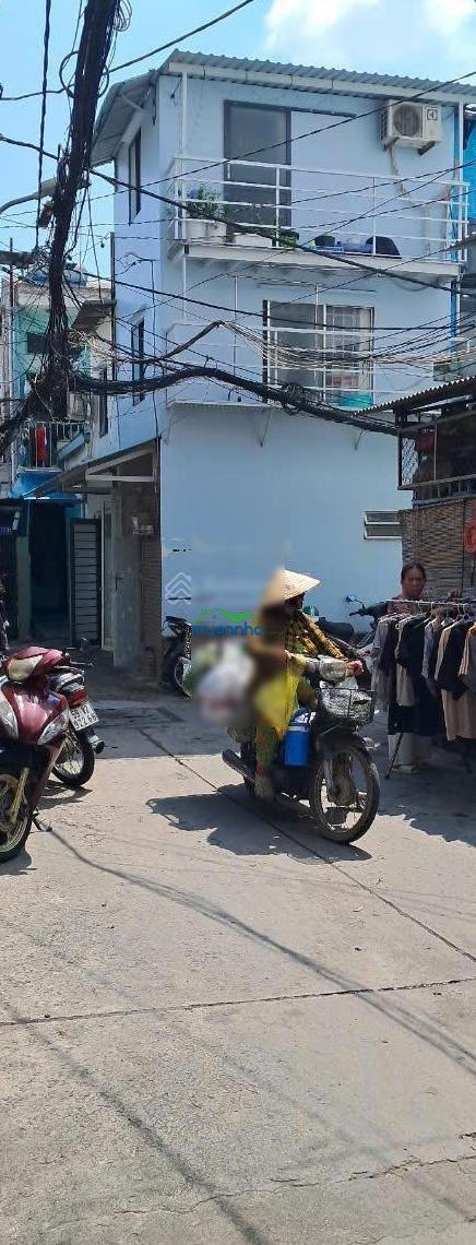 Bán nhà hẻm xe hơi đường lê đức thọ gò vấp giá 2,2 tỷ. liên hệ út nhỏ 0908 120 *** - 3