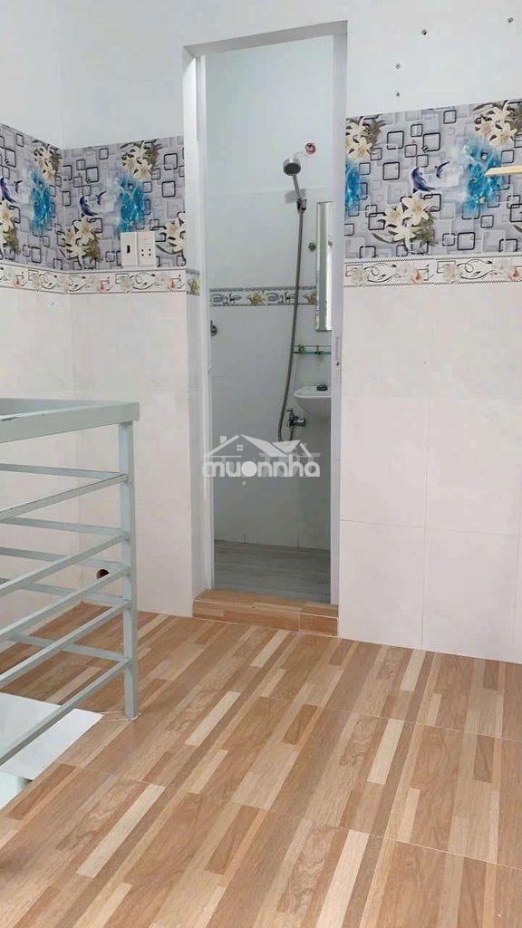 Cho thuê nhà nc 3 tầng sát ngay khu bàu cát, chợ tân bình. - 4